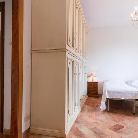 Casa - Helloelba בית נופש פטובאיה